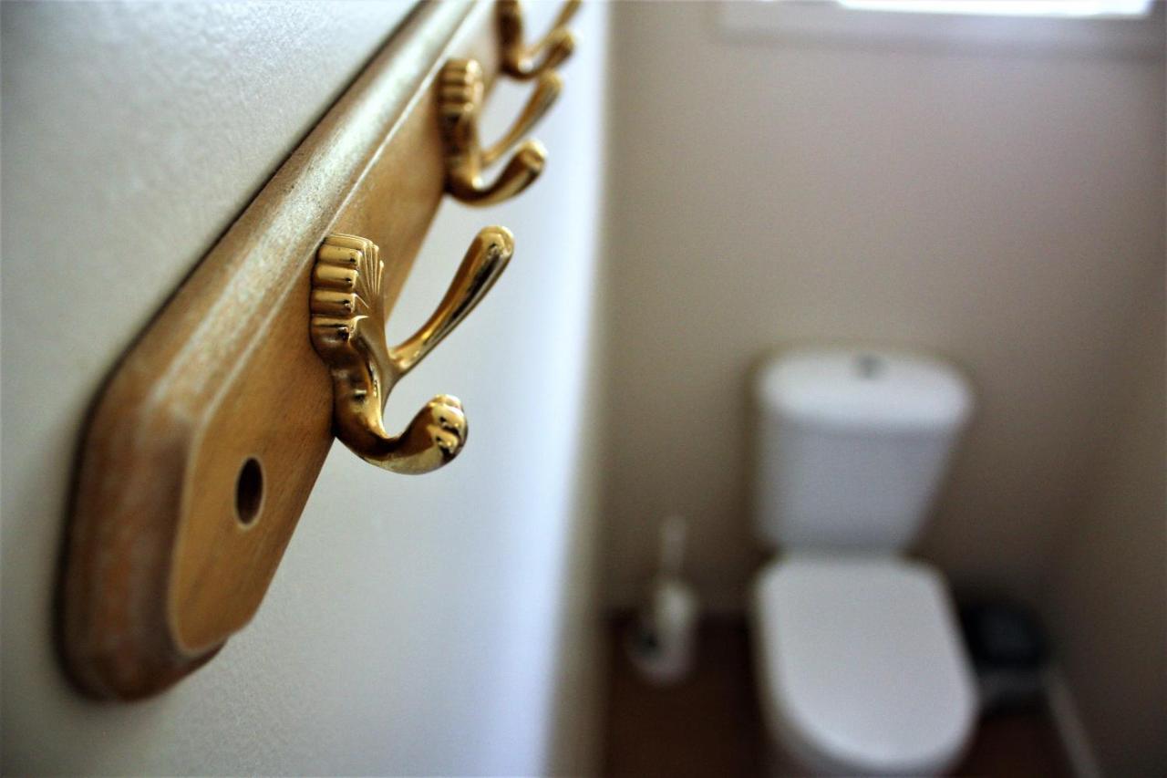 Owen River Tavern & Motels Ngoại thất bức ảnh